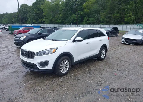 2016 Kia Sorento 2.4L Lx z USA, uszkodzony, nr VIN 5XYPG4A32GG168432